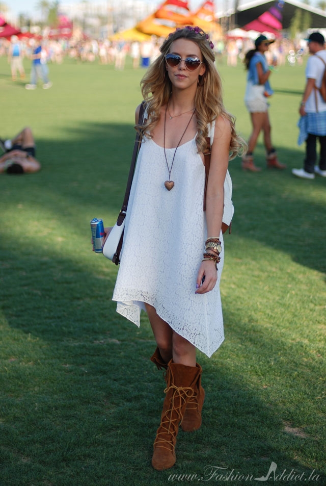 Coachella Fashion Day 1 One Dress 2 ways & Just Extensions Review