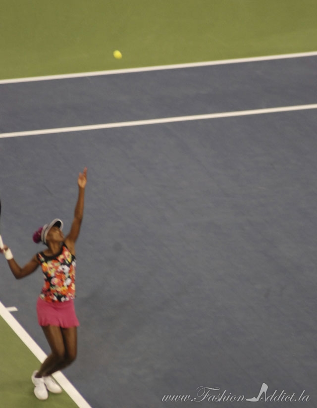 Venus Williams Serving ta the US Open